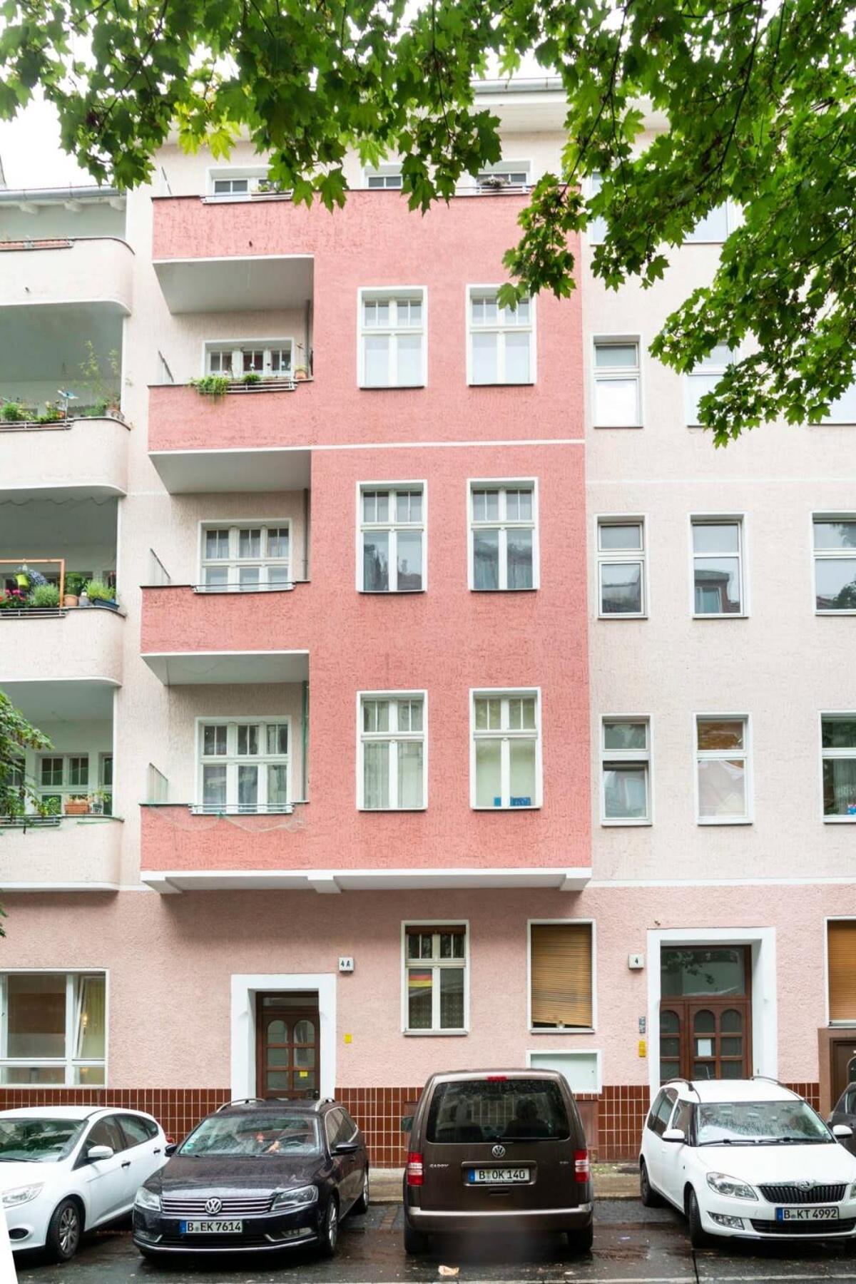 Cozy 2 Room Apartment Next To Hermannstrasse Berlin Kültér fotó